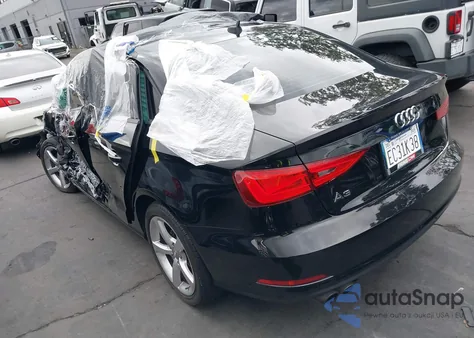 2015 Audi A3 1.8T Premium из США, поврежденный, VIN WAUACGFF6F1071767